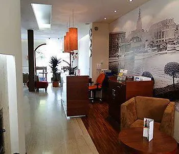 מלון Atrium אלבלאג